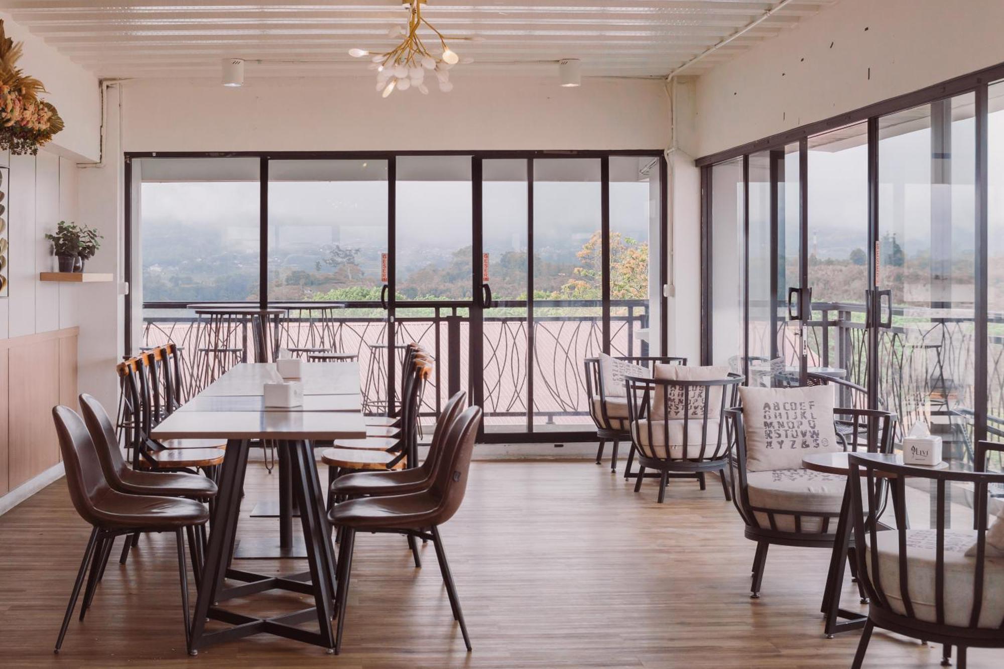 Fahira Hotel Syariah Bukittinggi Exteriér fotografie