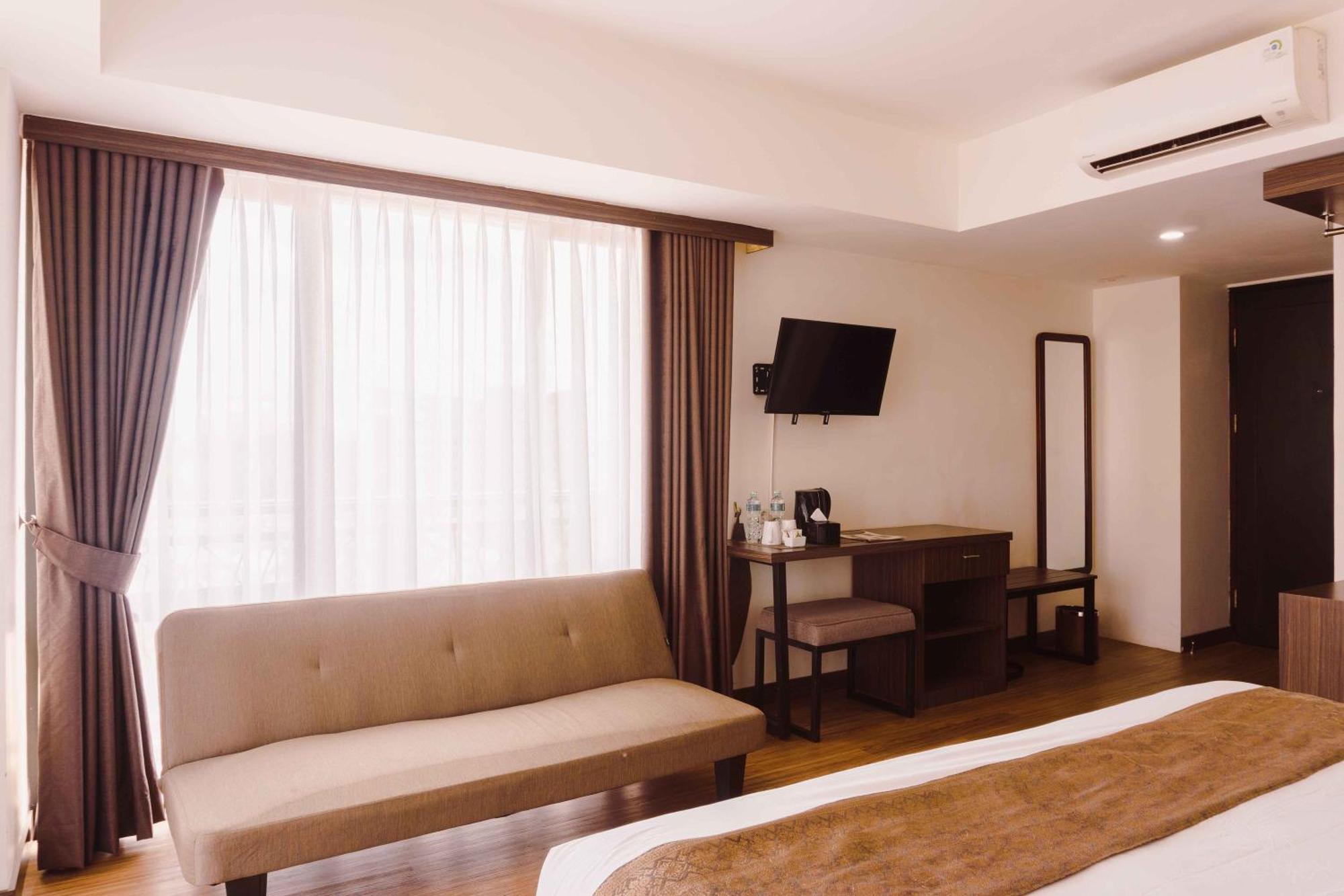 Fahira Hotel Syariah Bukittinggi Exteriér fotografie
