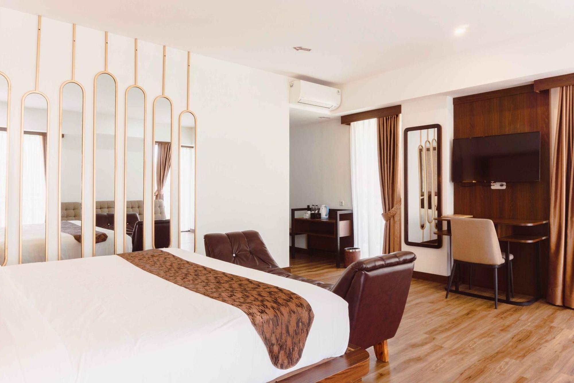 Fahira Hotel Syariah Bukittinggi Exteriér fotografie